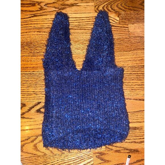 EUC Urban Outfitters sparkly midnight blue cropped sweater tank sz: L - Picture 6 of 8